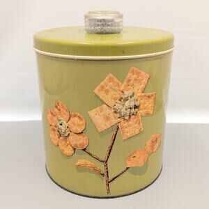 Vintage Blue Magic Krispy Kan Tin Can Crackers Cookies MCM Westport Conn. USA